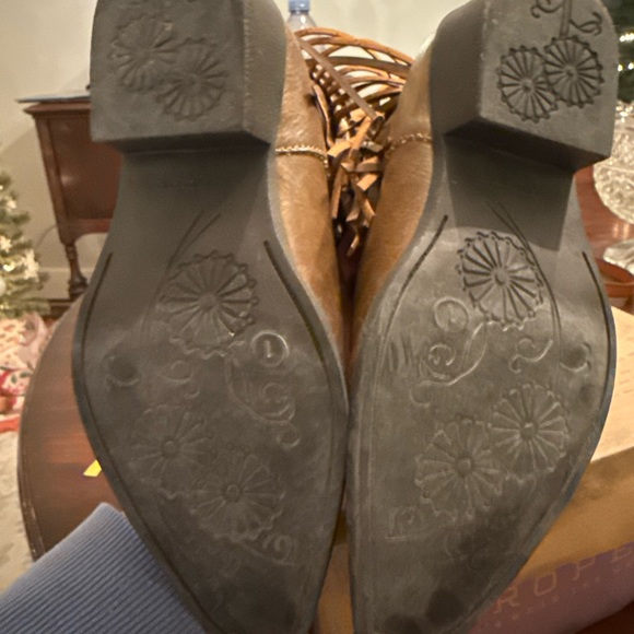 Roper Tan Fringe Kids Boots - Picture 7 of 8